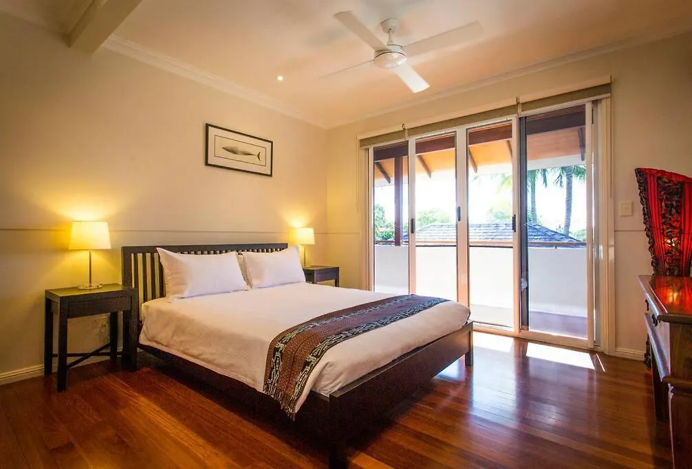 22 Ruby Close - Lakeside Home In Port Douglas